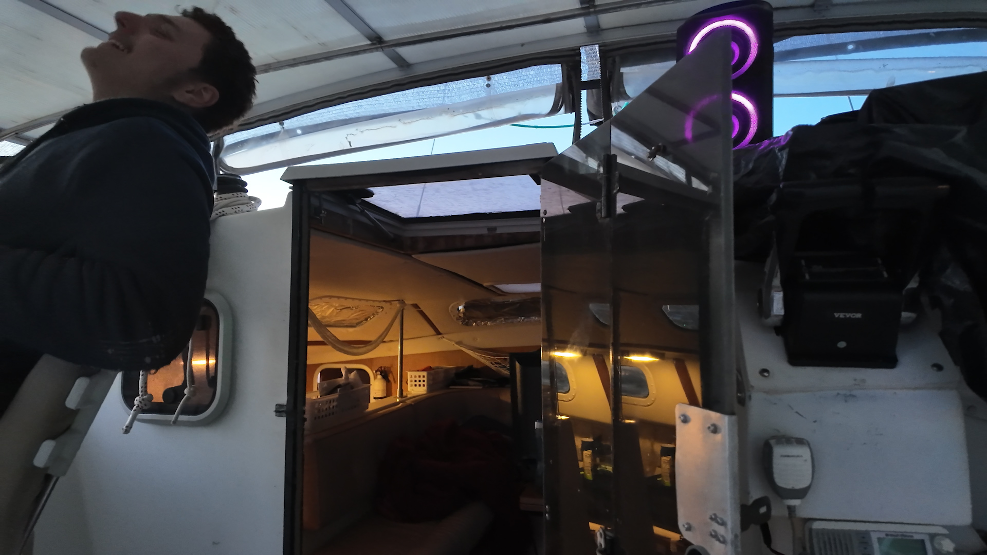 Toastmanteo relaxing in the evening